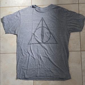 Deathly Hallows (Harry Potter) T Shirt